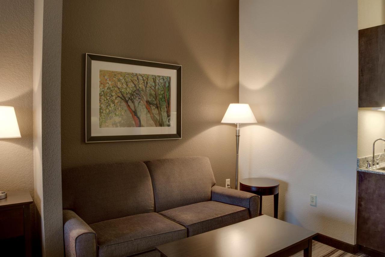 Holiday Inn Express & Suites Nevada By Ihg Zimmer foto