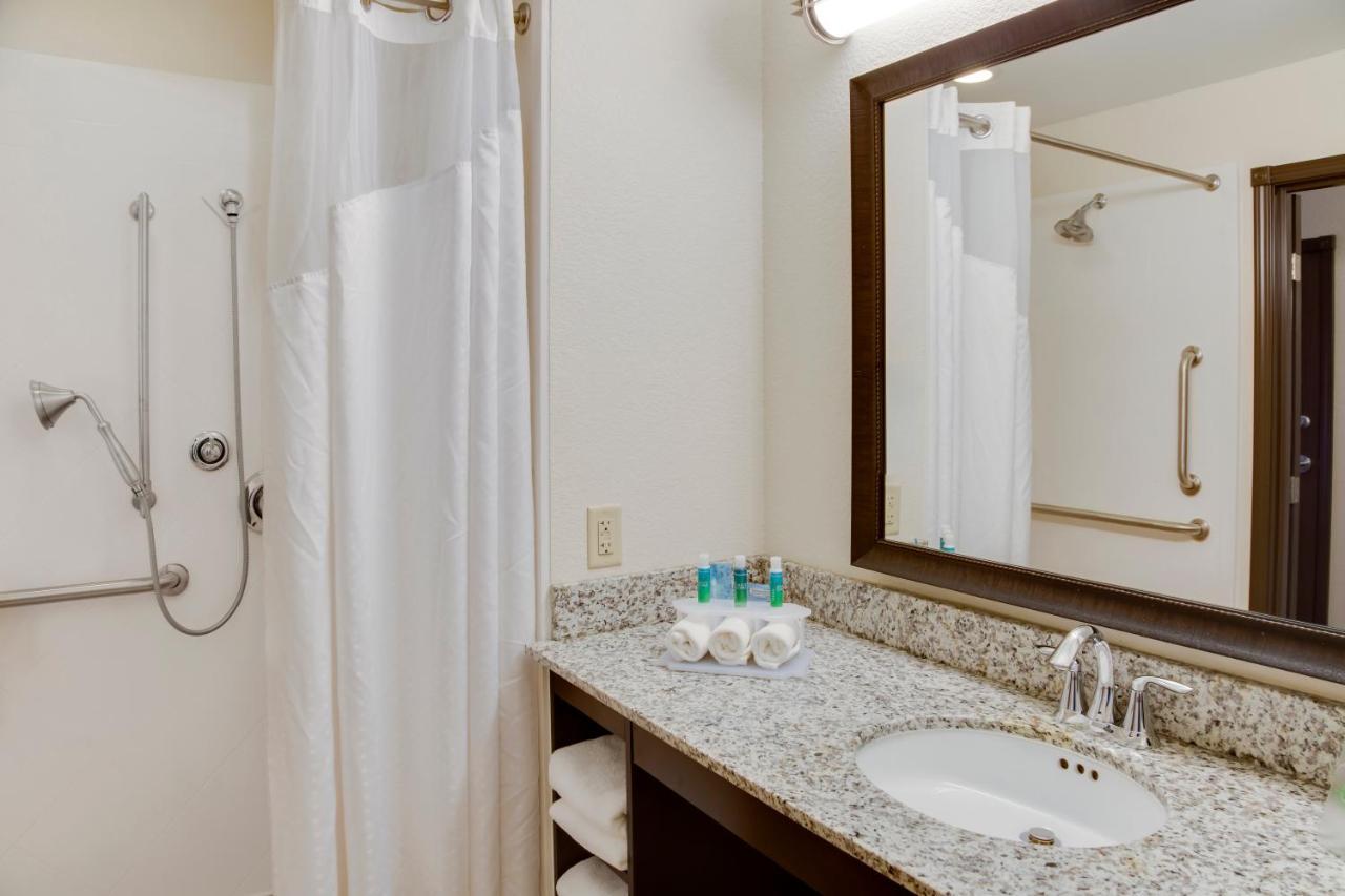 Holiday Inn Express & Suites Nevada By Ihg Zimmer foto