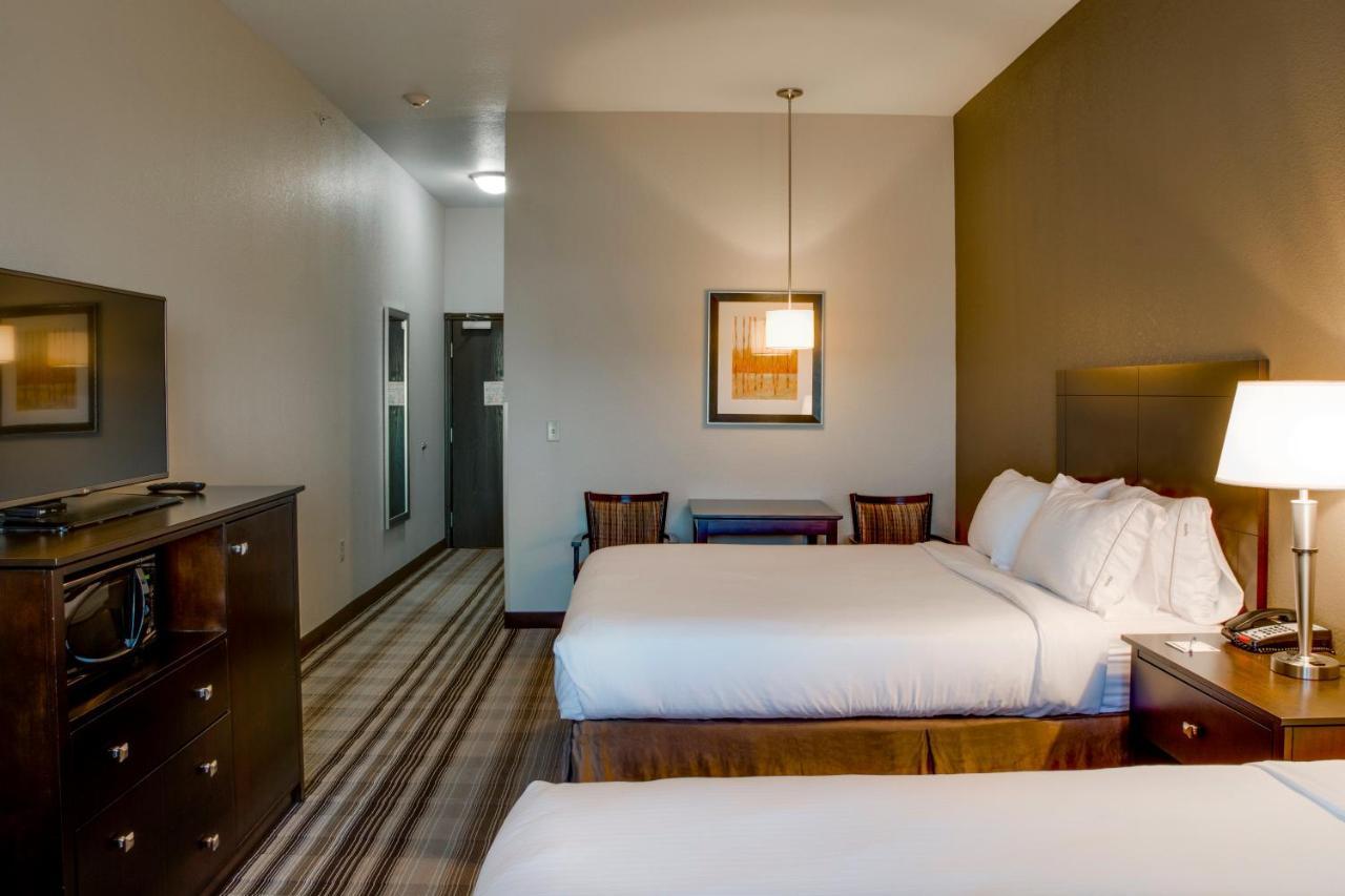 Holiday Inn Express & Suites Nevada By Ihg Zimmer foto
